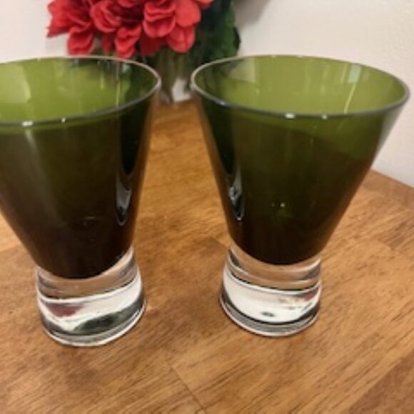 Vintage Olive Green Flared Cocktail Bar Glasses MCM retro bar cart barware - Picture 2 of 5